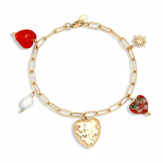 Gold paperclip chain with red heart, enamel clover heart, hammered heart, pearl, sun charms. Narukvica.
