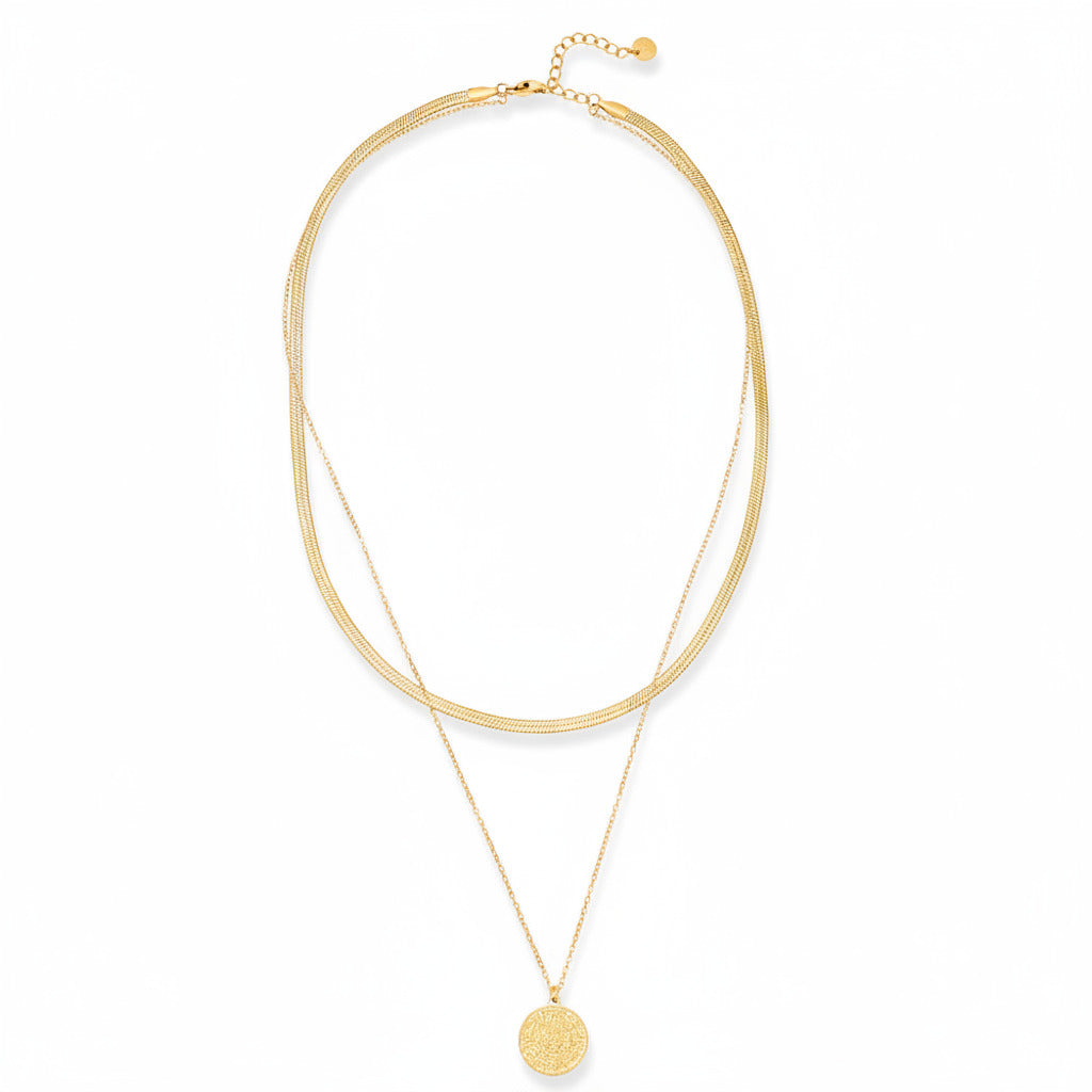 Gold-plated stainless steel layered necklace with herringbone chain and embossed coin pendant – ogrlica