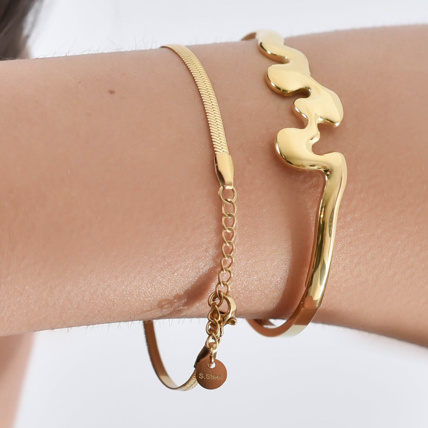 Serene Snake Chain Bracelet