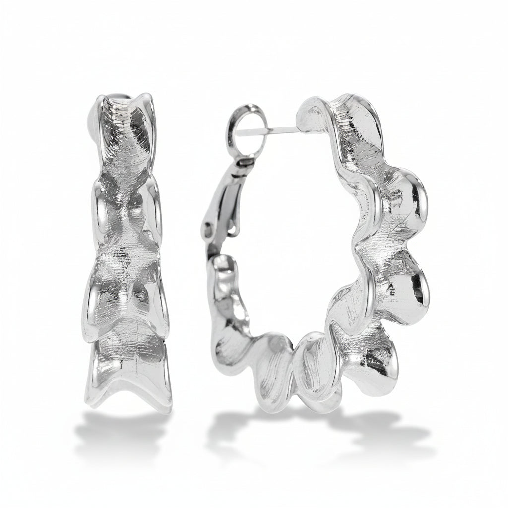 White gold-plated stainless steel chunky textured hoop earrings with organic wave design – naušnice.